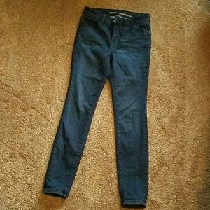 Euc old navy rock star jeans size 4 petite